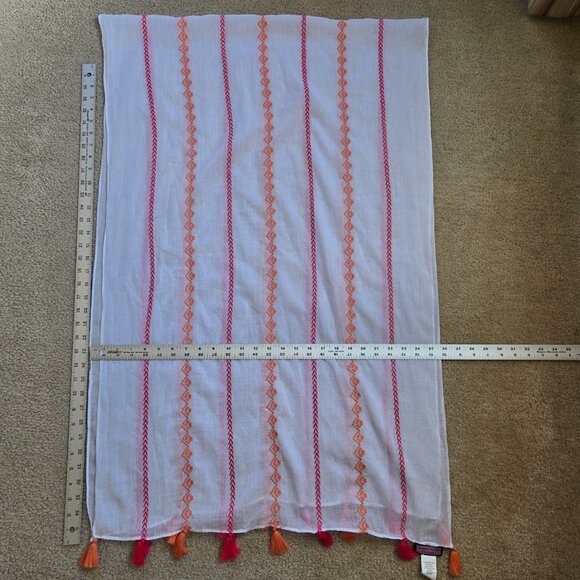 NWOT Vineyard Vines Lightweight Cotton Summer Scarf with Tassles - Picture 5 of 10